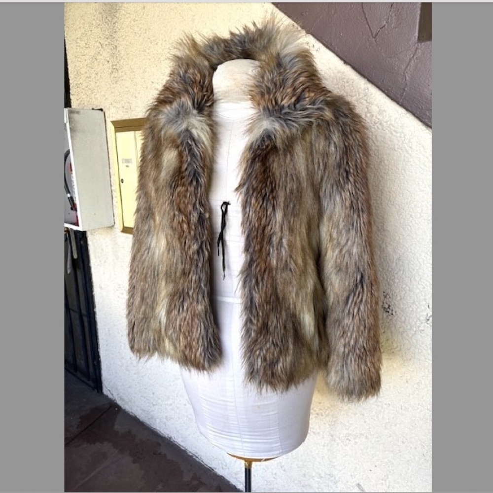 $495 ZADIG & VOLTAIRE Fame Faux Fur  Short Jacket NWOT/sz S - Picture 5 of 16
